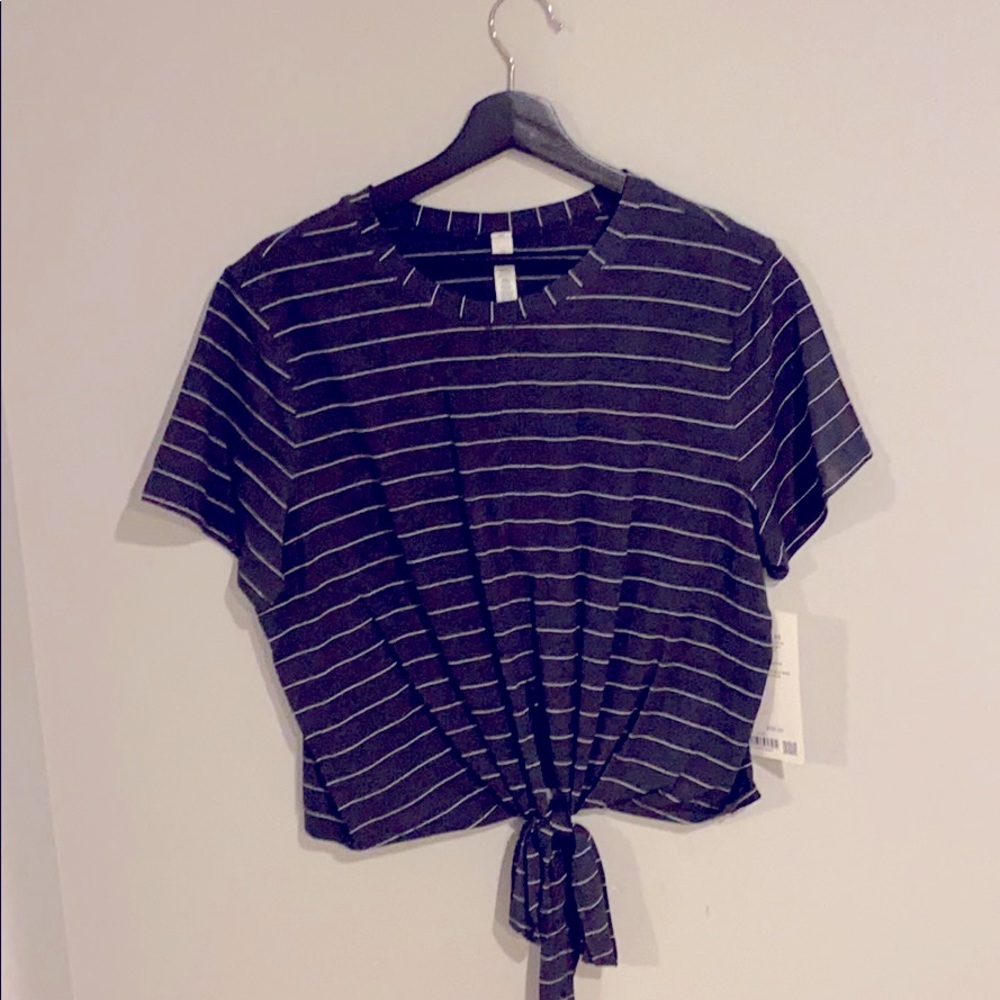 Lululemon Time to restore tee